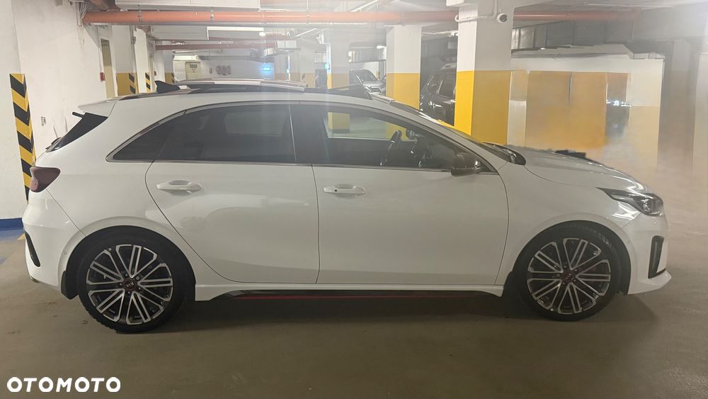 Kia Ceed - 6