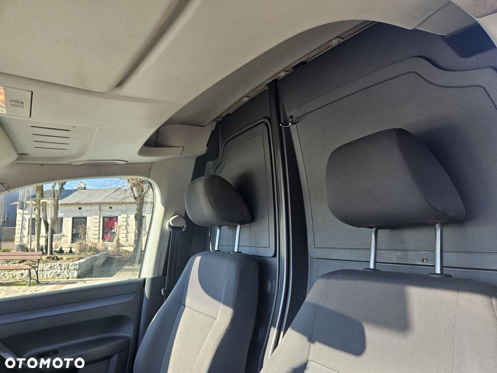 Volkswagen Caddy - 8