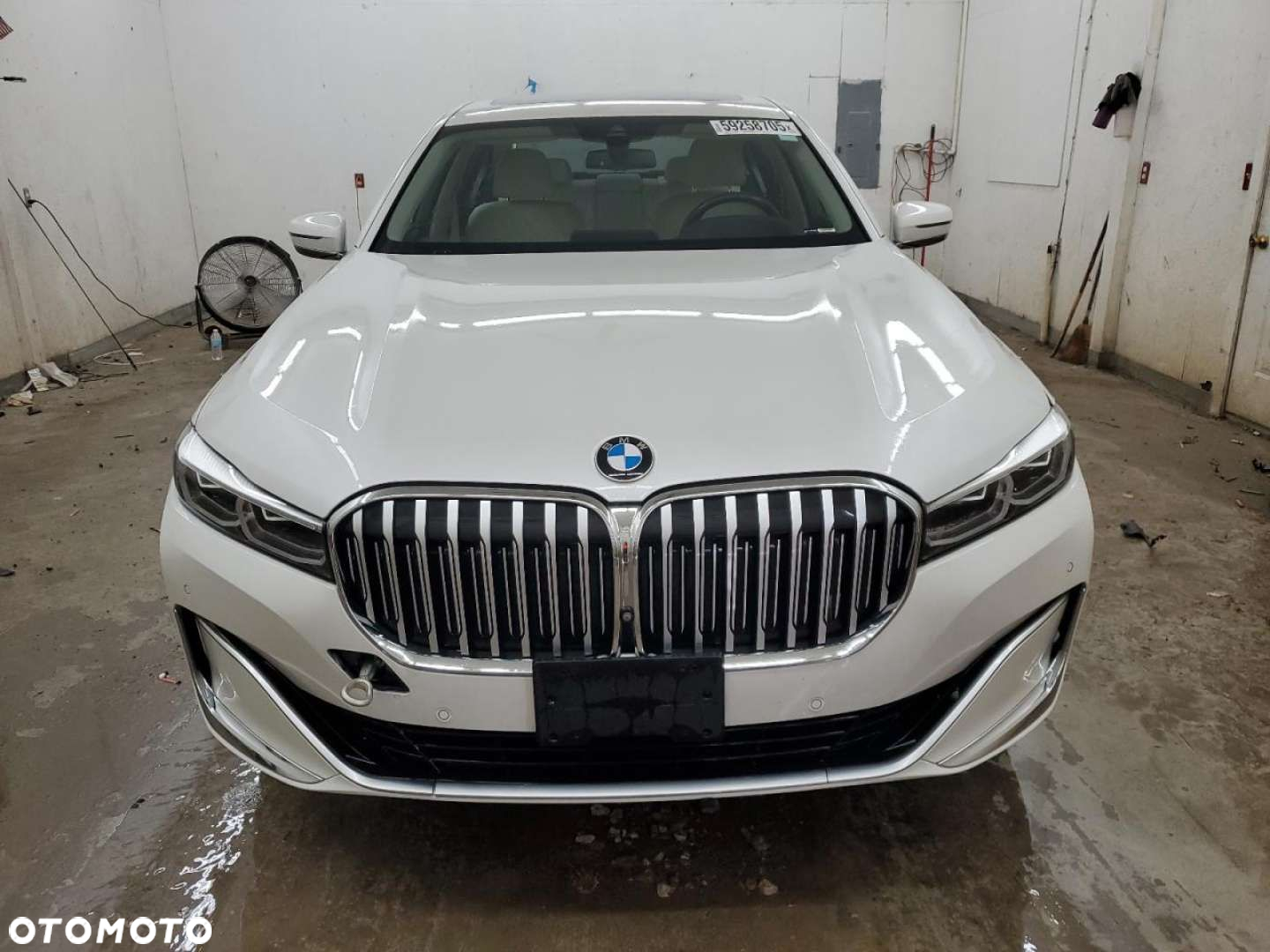 BMW Seria 7 - 7