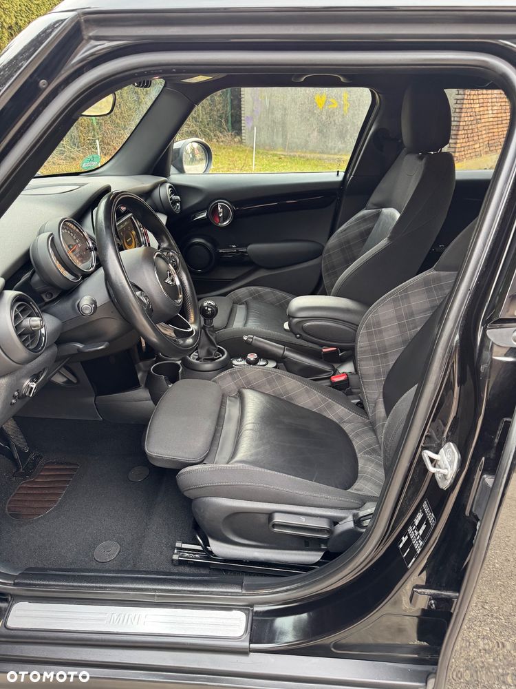 MINI Cooper Resolute Edition - 15