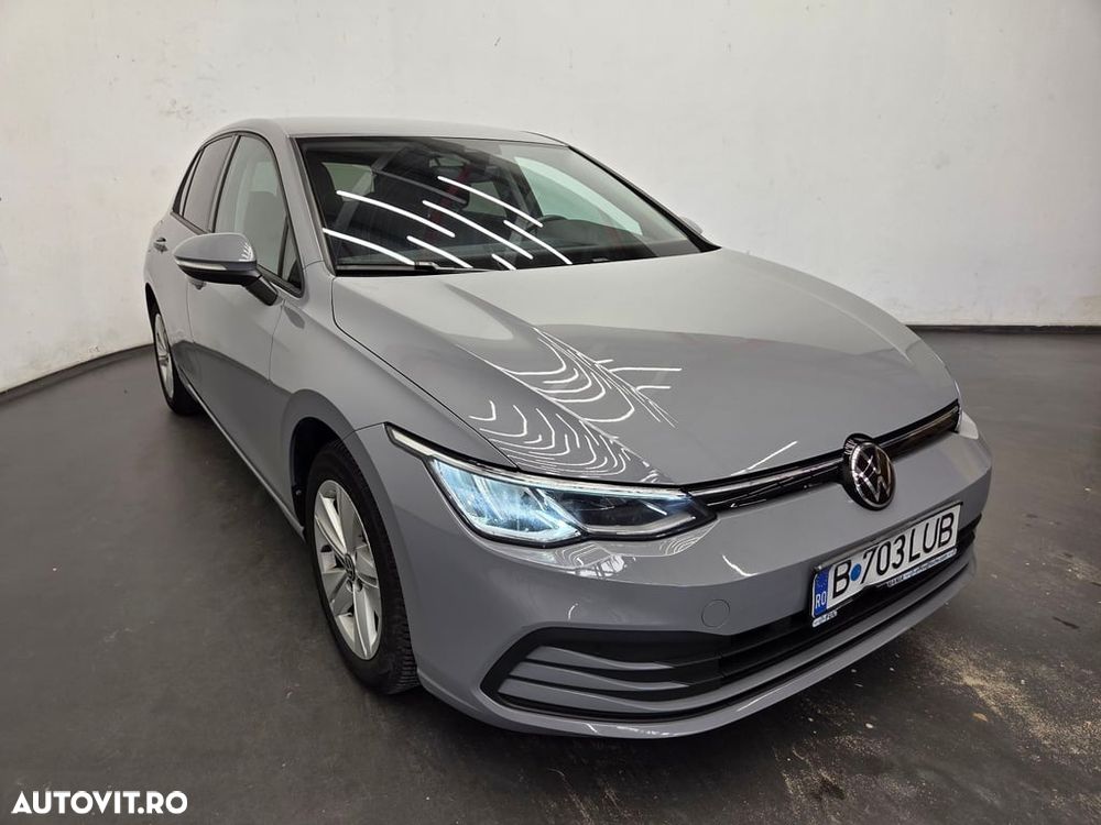 Volkswagen Golf 1.0 eTSI MHEV 110CP DSG Life - 2