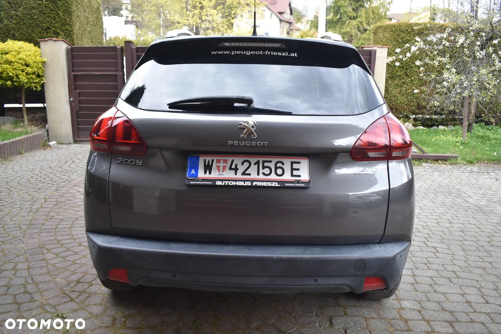 Peugeot 2008 1.6 BlueHDi Style - 4