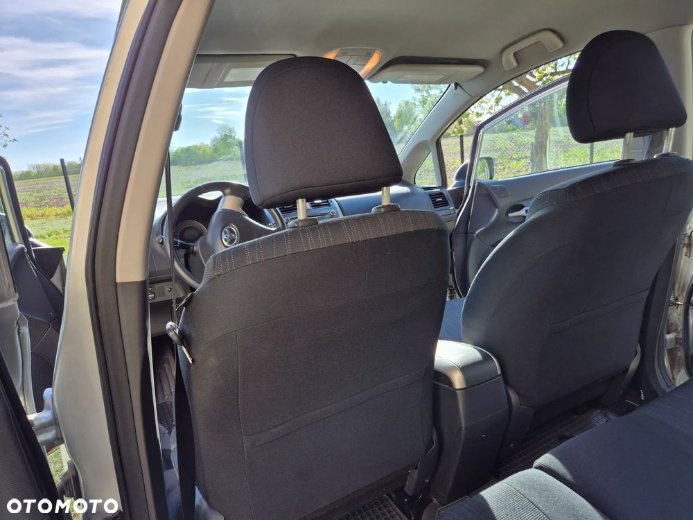Toyota Auris 1.6 VVT-i Prestige - 11