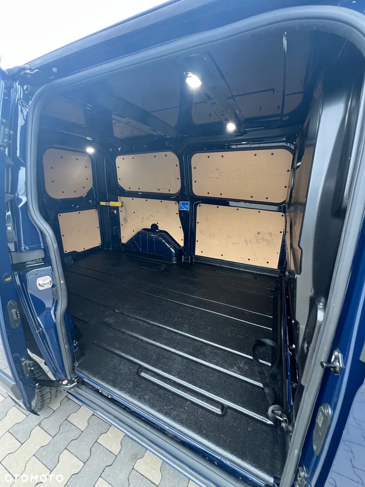 Ford Transit Custom - 16