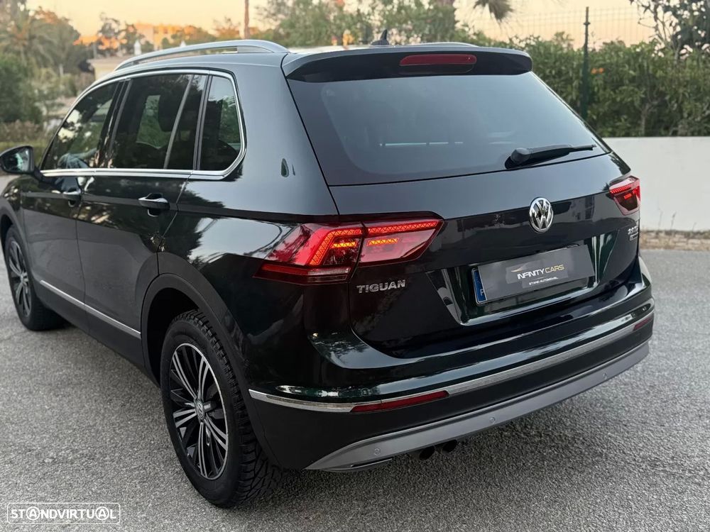 VW Tiguan 2.0 TDI Highline DSG 4Motion - 16