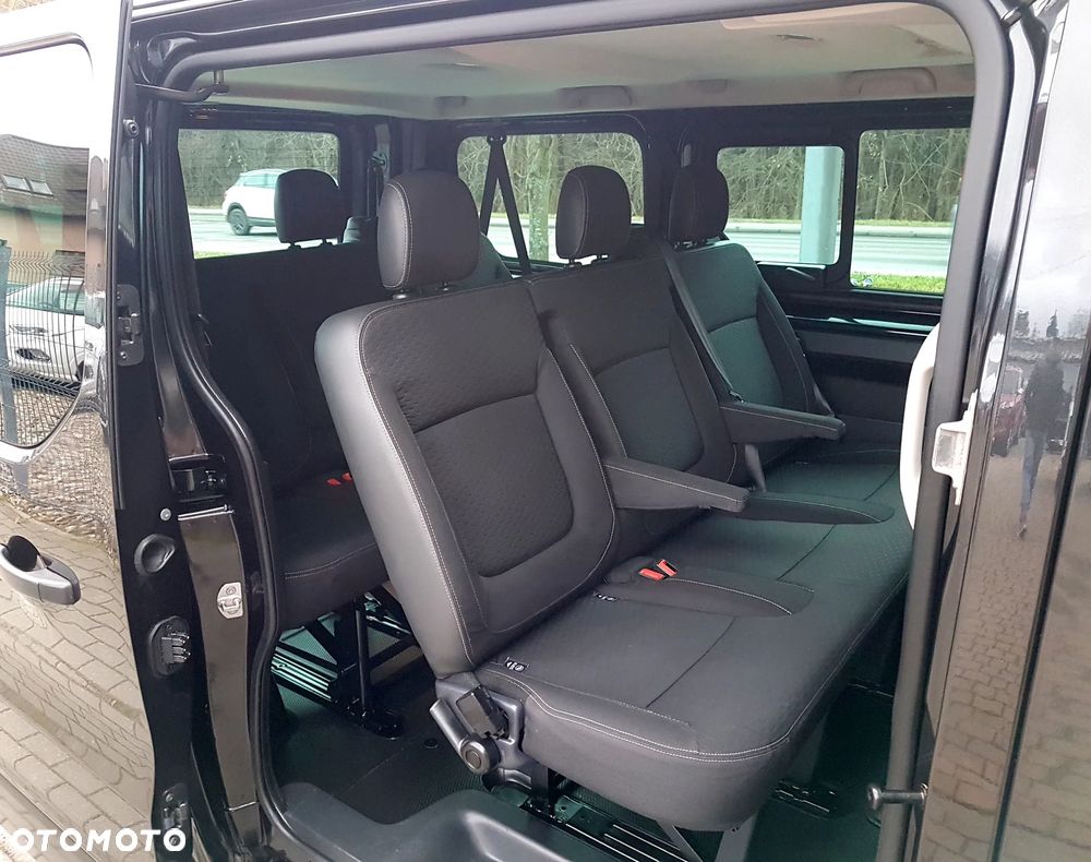 Opel Vivaro - 12