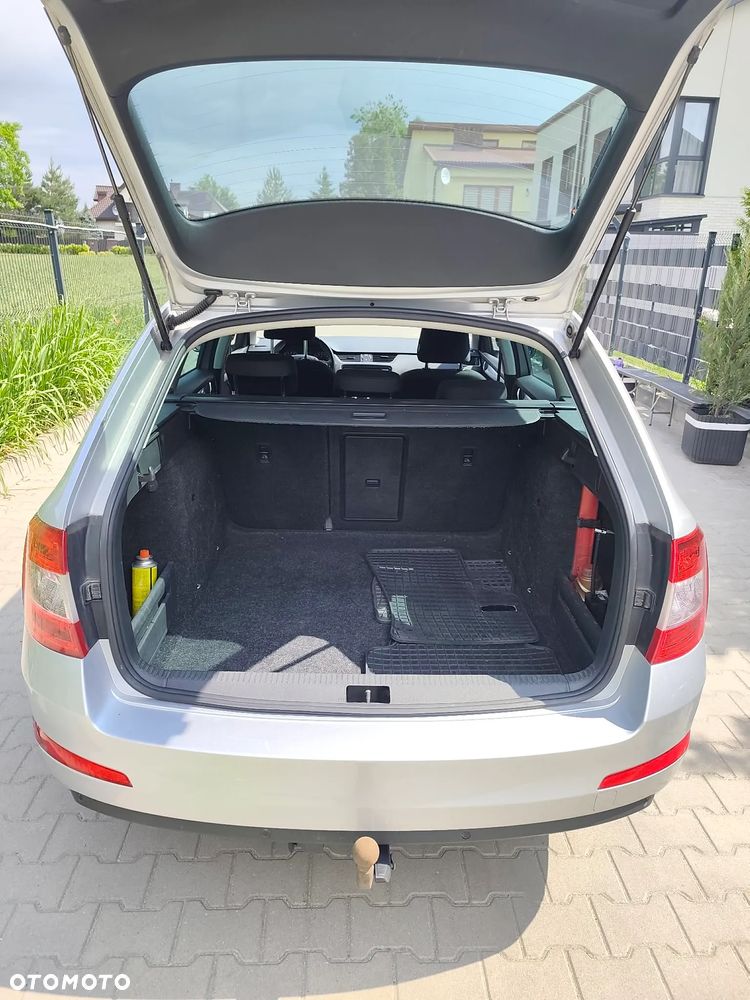 Skoda Octavia 2.0 TDI Joy DSG - 11