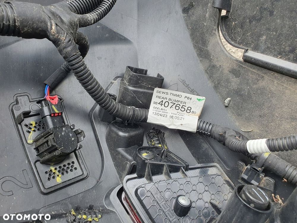 Zderzak tylny TYŁ kompletny 4 PDC Kamera Peugeot 3008 III 2024 KCA - 12