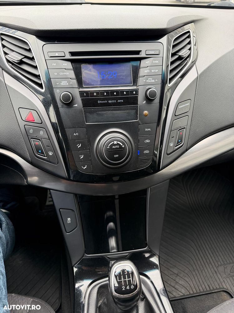 Hyundai i40 1.7 CRDI DPF Highway - 16