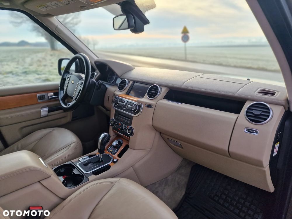 Land Rover Discovery 3.0 TD V6 HSE - 36