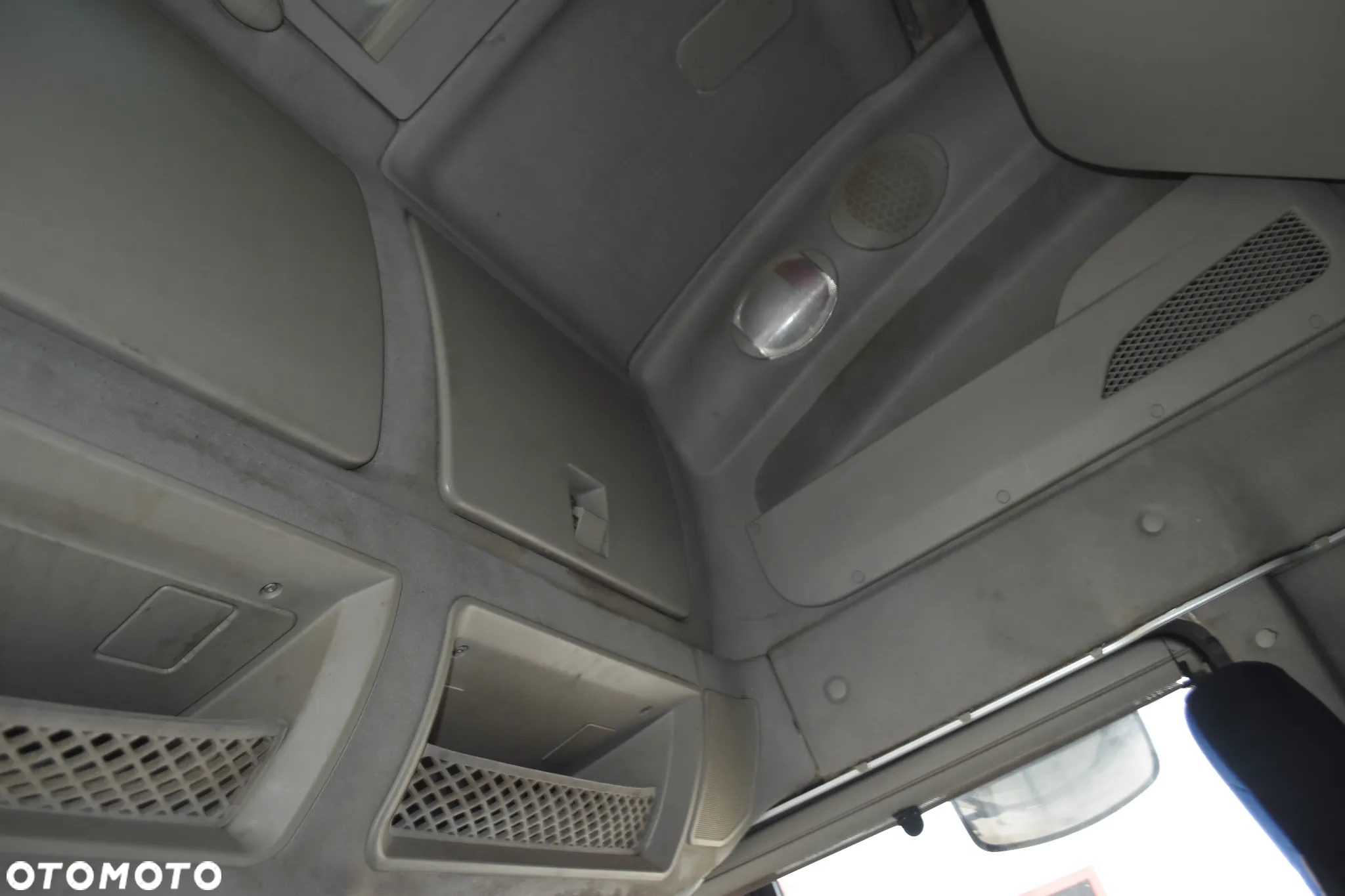 Iveco Stralis - 18