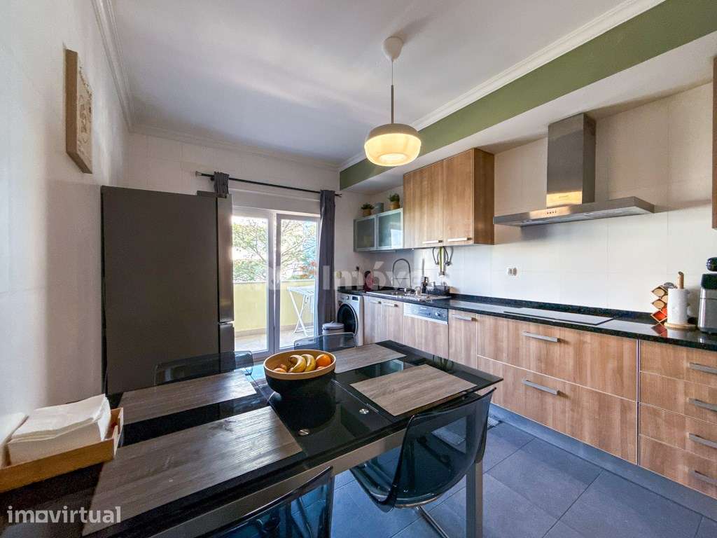 Apartamento T4 Duplex c/ Varandas, Arrecadação e Parqueamento - no ... - Grande imagem: 4/60