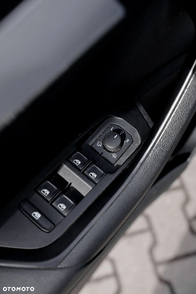 Skoda Karoq 2.0 TDI SCR 4x4 Ambition - 10