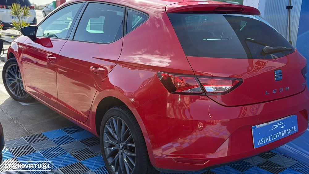 SEAT Leon 1.6 TDI S&S Style - 4