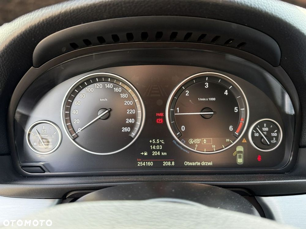 BMW Seria 5 - 27