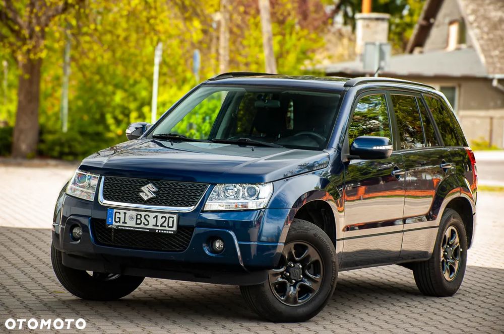 Suzuki Grand Vitara 2.0 Comfort + - 5