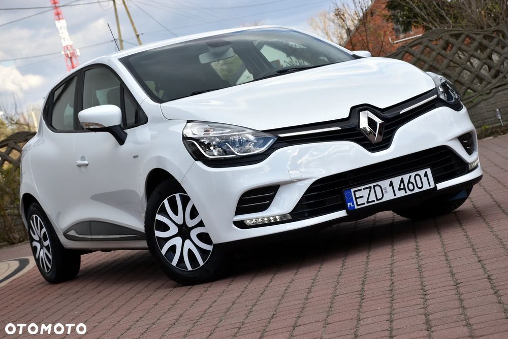 Renault Clio - 2