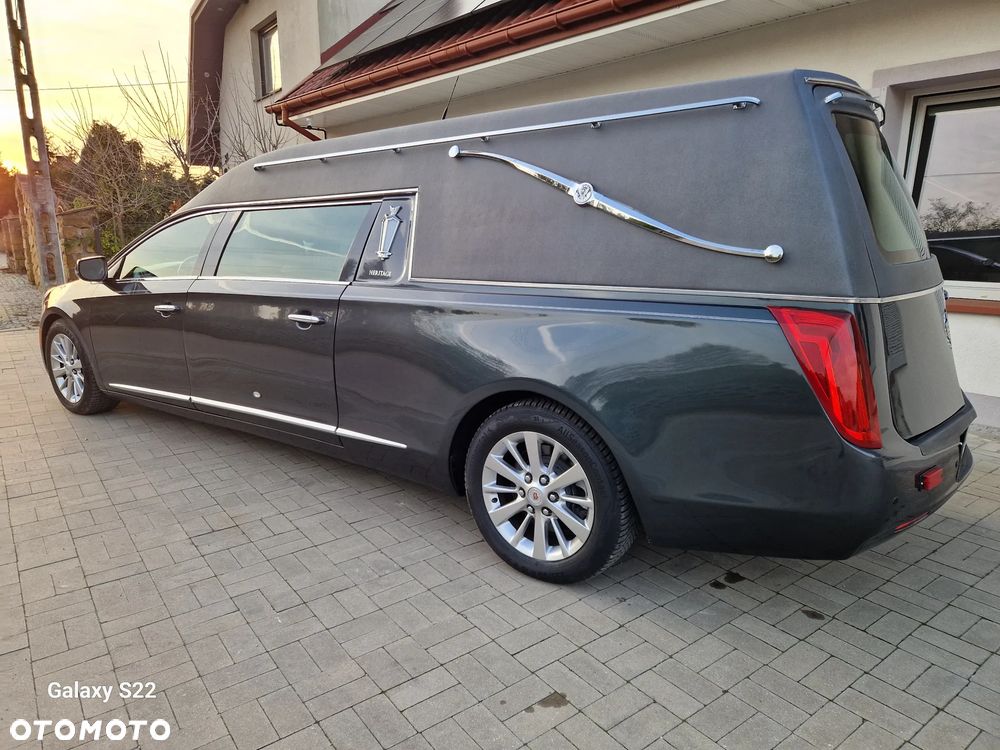 Cadillac XTS - 24