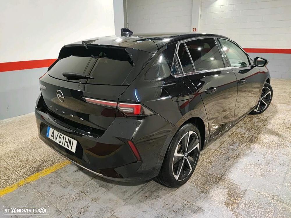 Opel Astra 1.5 D Elegance - 3