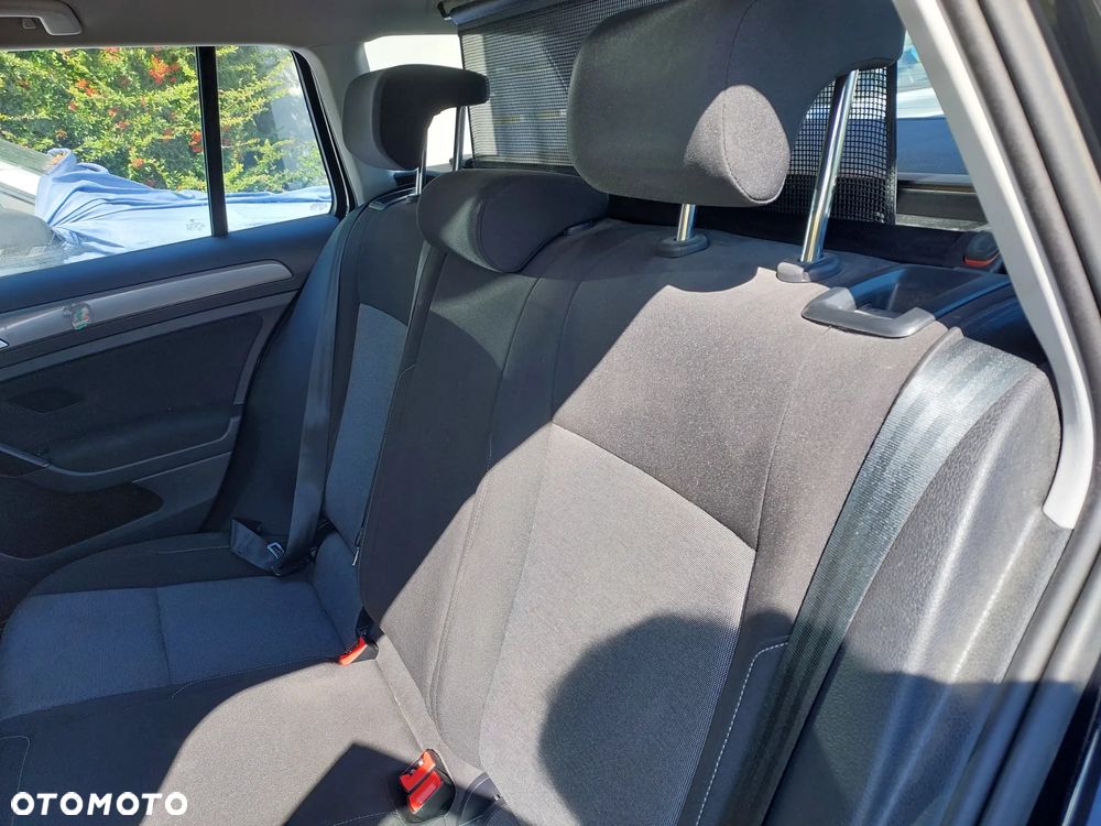Volkswagen Golf 1.6 TDI BlueMotion Trendline - 14