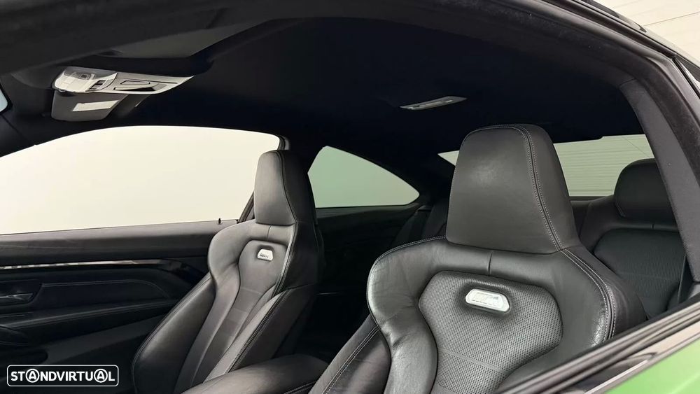 BMW M4 Auto - 34