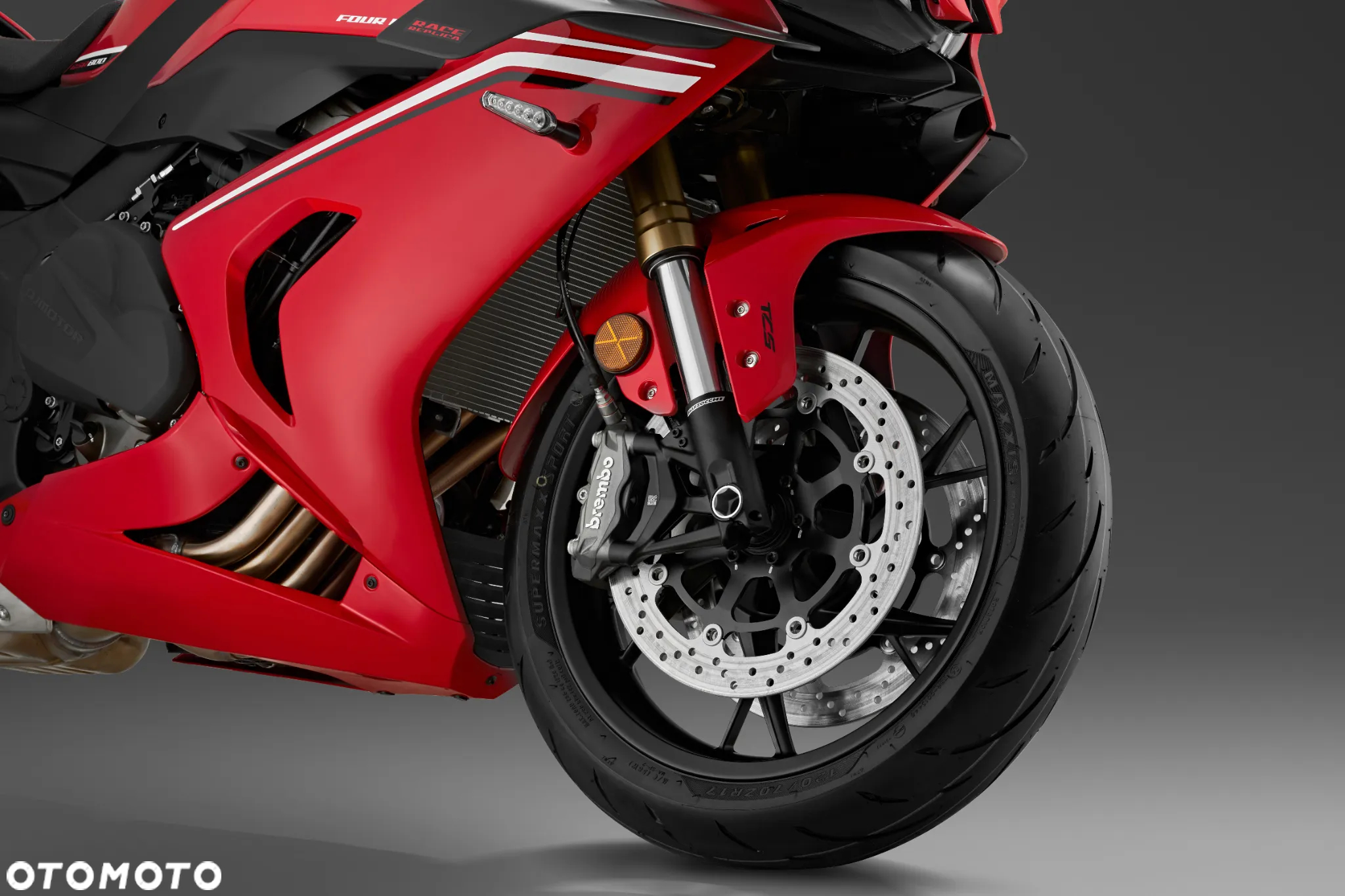 QJMOTOR SRK 800RR - 15