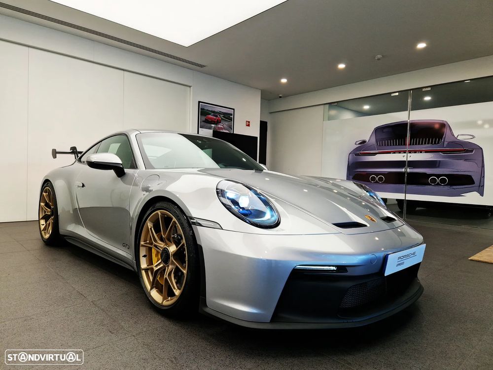 Porsche 911 (992) GT3 PDK - 36