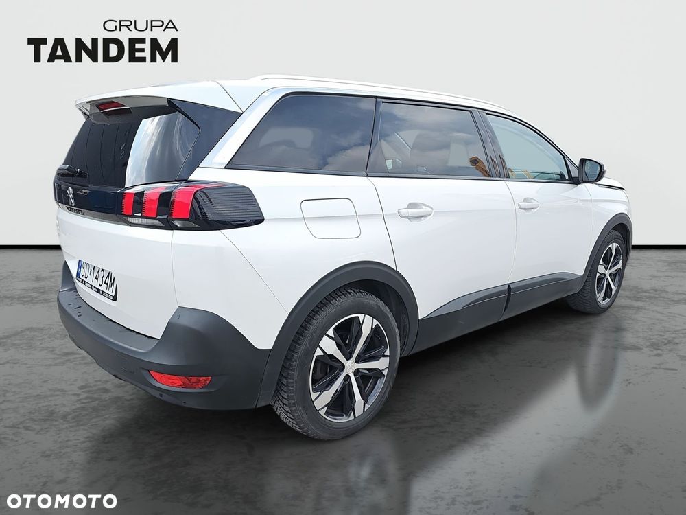 Peugeot 5008 - 5