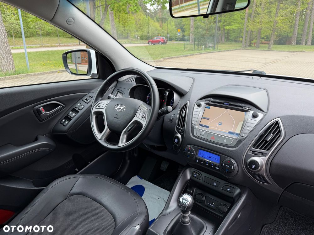 Hyundai ix35 1.7 CRDi 2WD blue Finale - 17