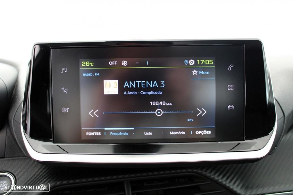 Peugeot e-2008 Allure - 15