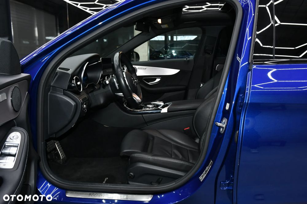 Mercedes-Benz Klasa C 300 d 4MATIC 9G-TRONIC - 14