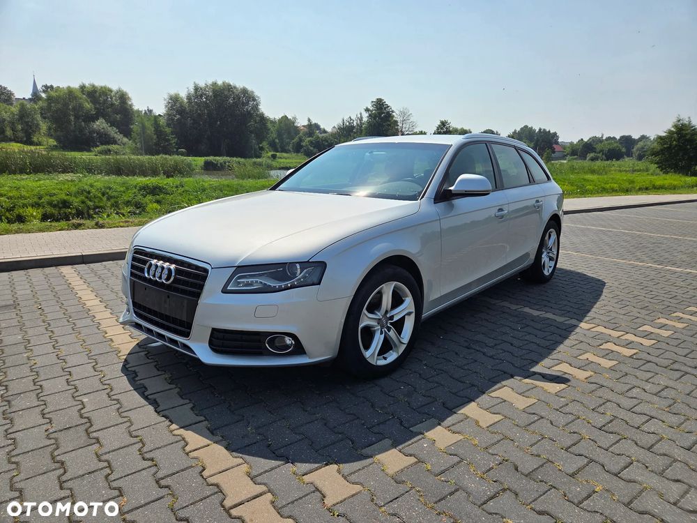 Audi A4 Avant - 1