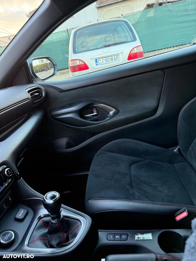 Toyota Yaris GR WRC Triple Edition - 18