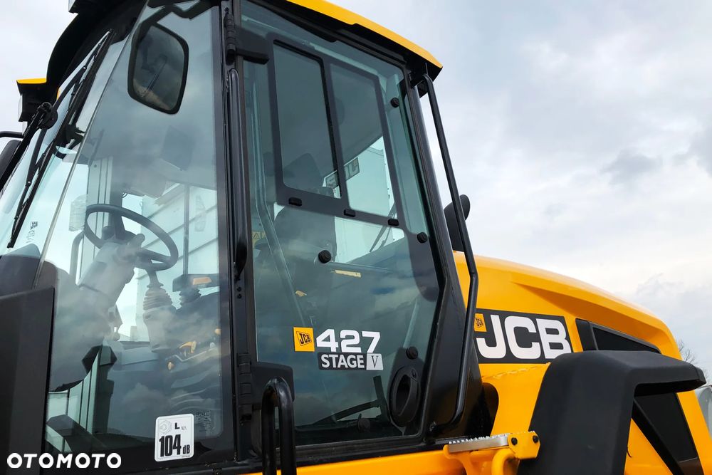 JCB 427 - 8
