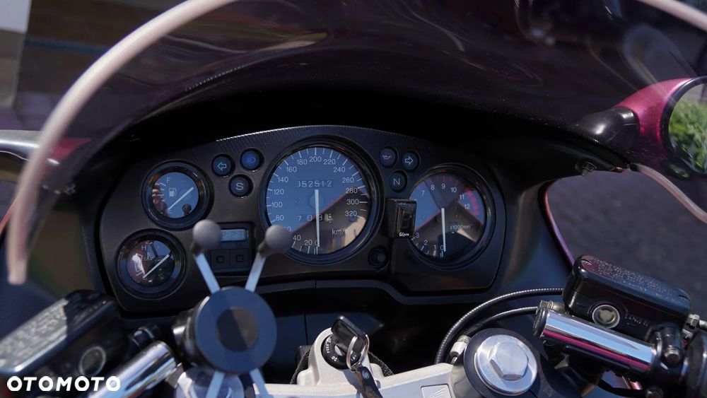 Honda CBR - 12