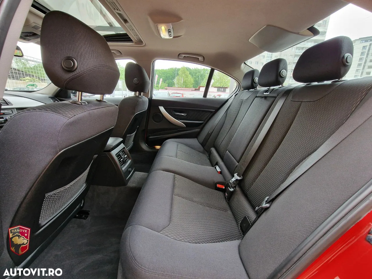 BMW Seria 3 316d - 7
