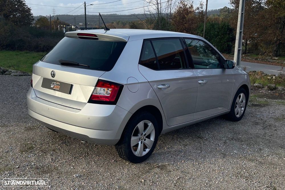 Skoda Fabia 1.2 TSi Ambition - 2