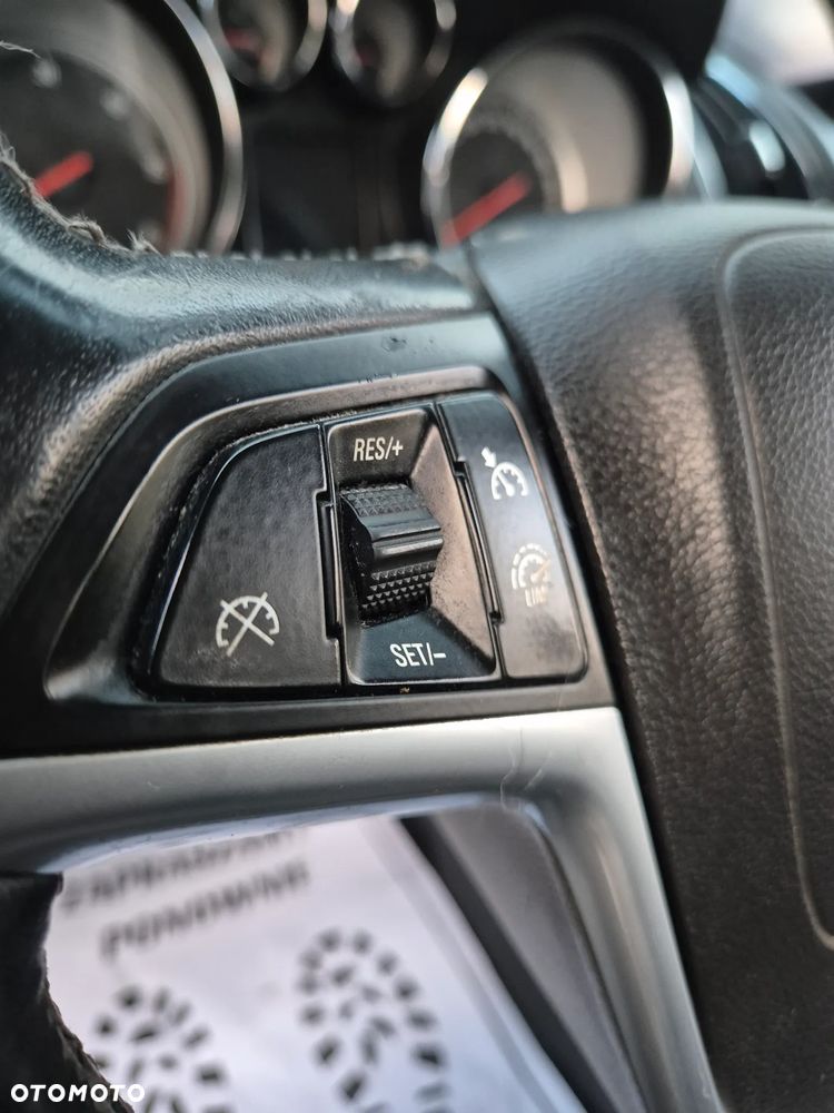 Opel Zafira Tourer 2.0 CDTI Style - 30