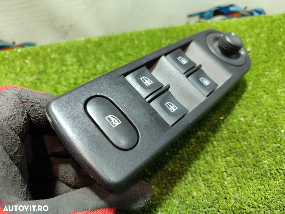 BLOC CONTROL GEAMURI RENAULT CAPTUR 1.5 DIESEL 2014 COD OEM PA66GF30 / CROSSOVER SUV COMPACT (5 UȘI) 2013-2017 - 2