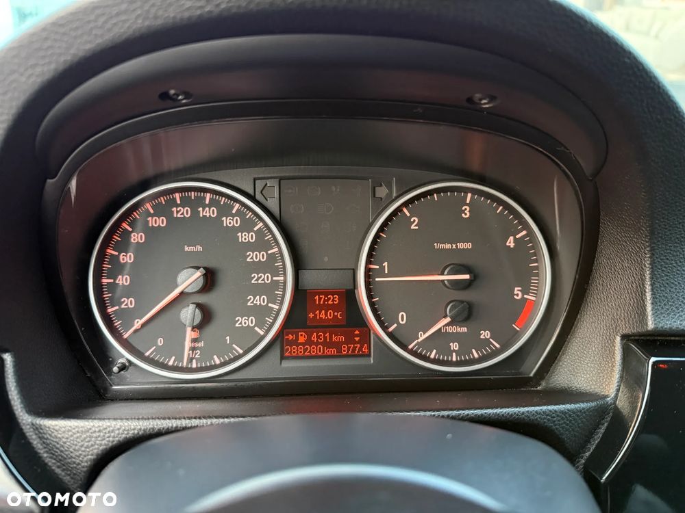 BMW Seria 3 316d - 23