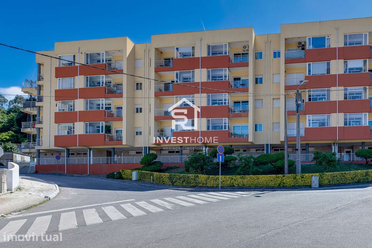 Apartamento T1 | Renovado | Boas Áreas | Varanda | Lugar de Garagem - Grande imagem: 2/11