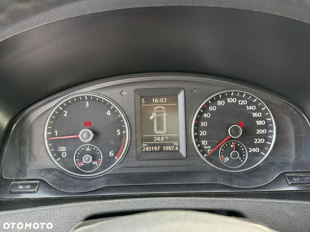 Volkswagen Transporter - 18