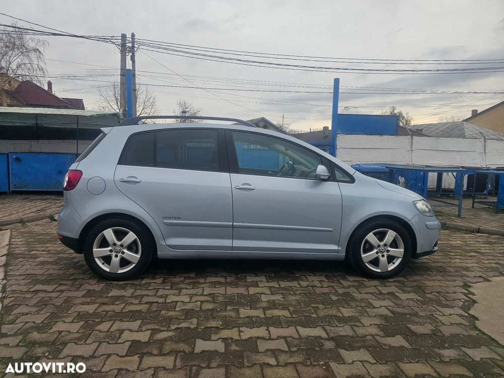 Volkswagen Golf 1.4 TSI United - 12