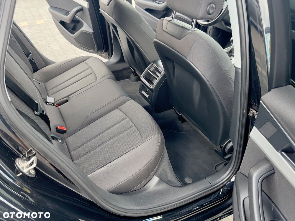Audi A4 Avant - 5