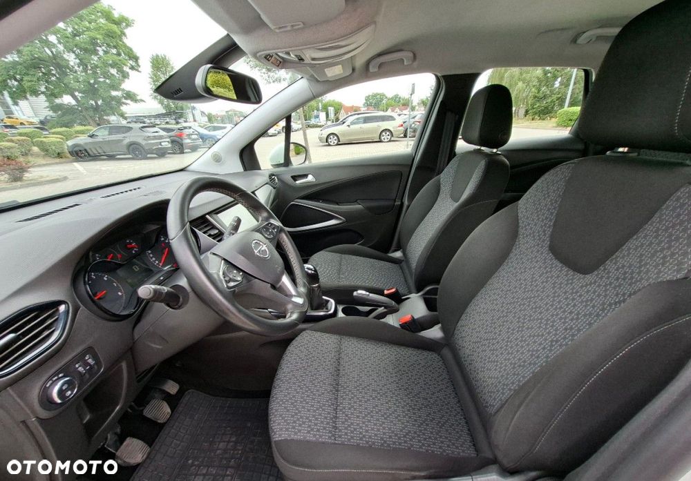 Opel Crossland X - 19