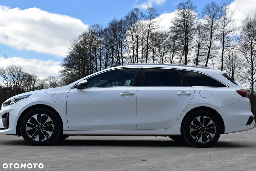 Kia Ceed 1.6 GDI DCT OPF Platinum Edition - 7