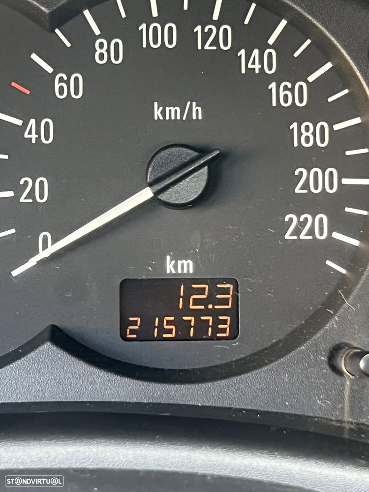 Opel Corsa 1.2 16V Confort - 11