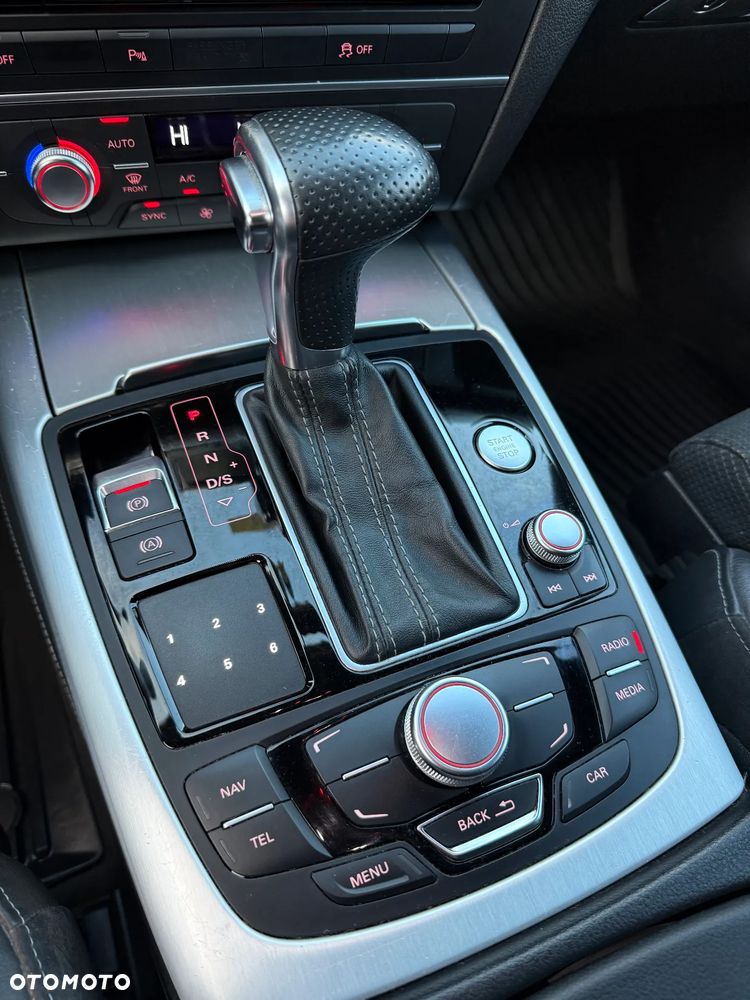 Audi A6 Avant 2.0 TDI Ultra S tronic - 11