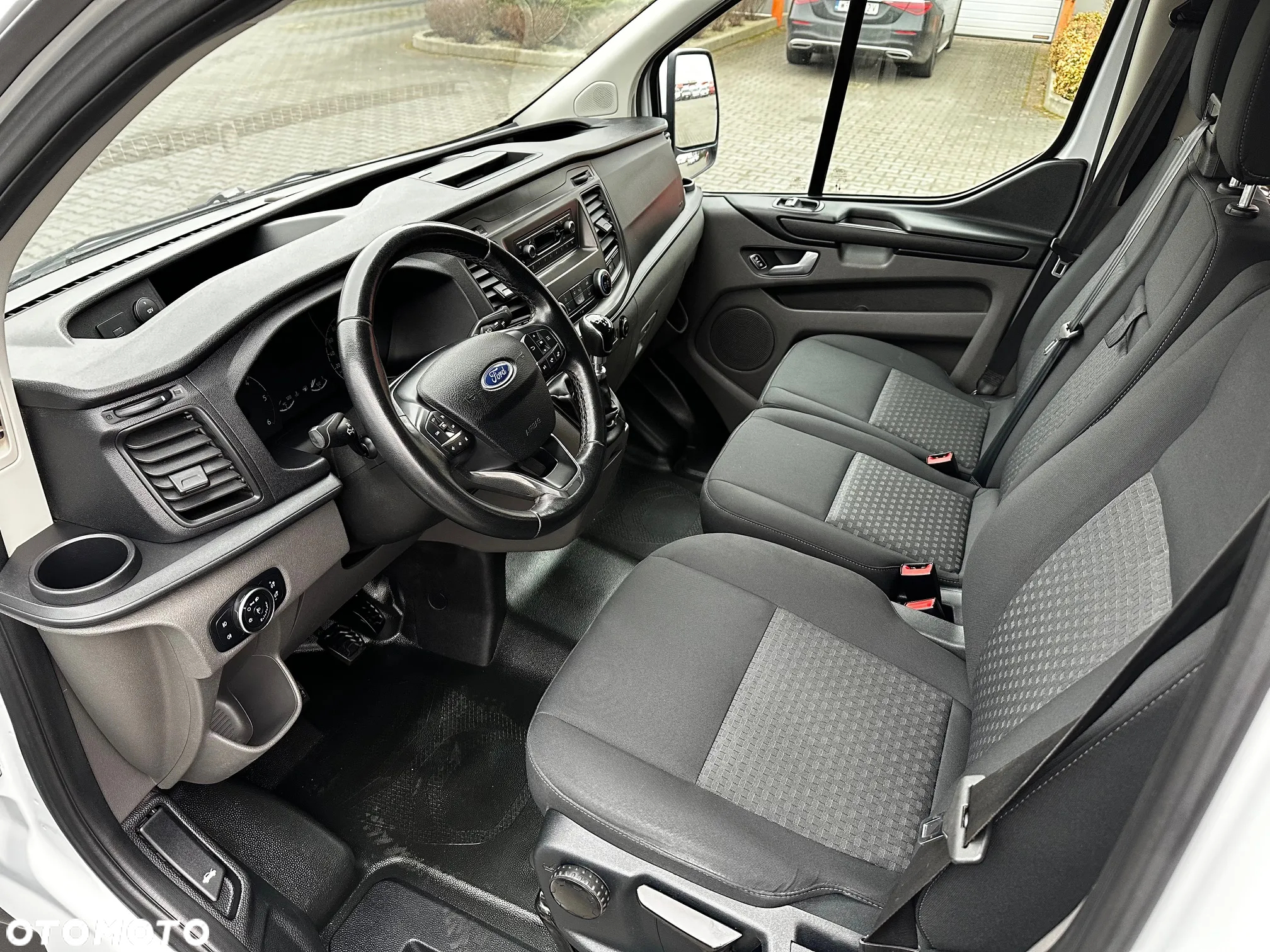 Ford Transit Custom L2 Brygadówka Doka 6-miejsc Salon PL, Jeden Właściciel - 9