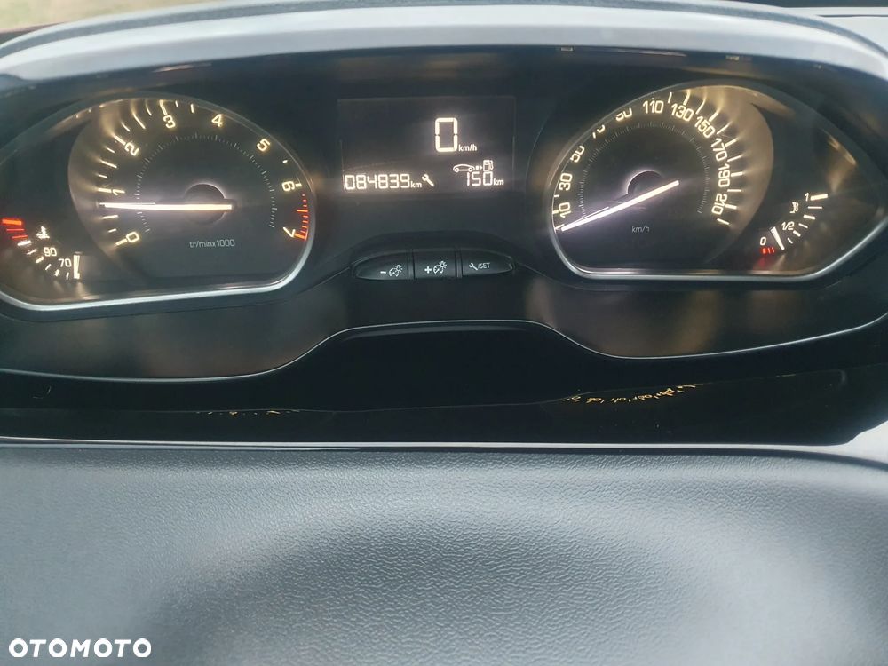 Peugeot 208 PureTech 68 Active - 14